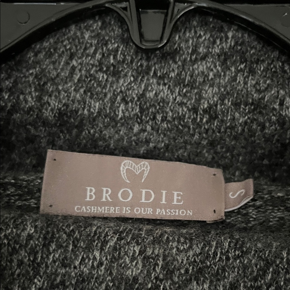 Brodie Cashmere Charcoal Turtleneck Sweater - Picture 2 of 6